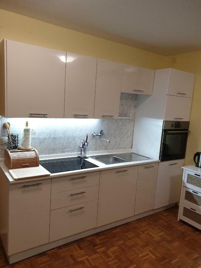 Terme Catez Apartma Nine Чатеж-об-Сави Экстерьер фото